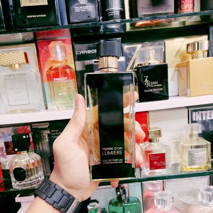 عطر ادکلن اماراتی تری دی اور لومیر، Terre D or Lumiere،  لالیک فلور یونیورسال، Lalique Fleur Universelle یونیسکس 100 میل