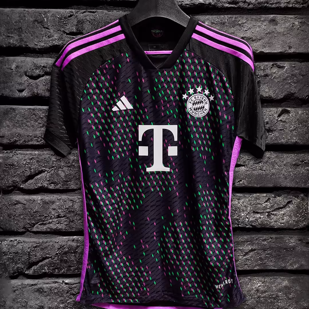 لباس دوم بایرن مونیخ فصل جدید 2023-2024