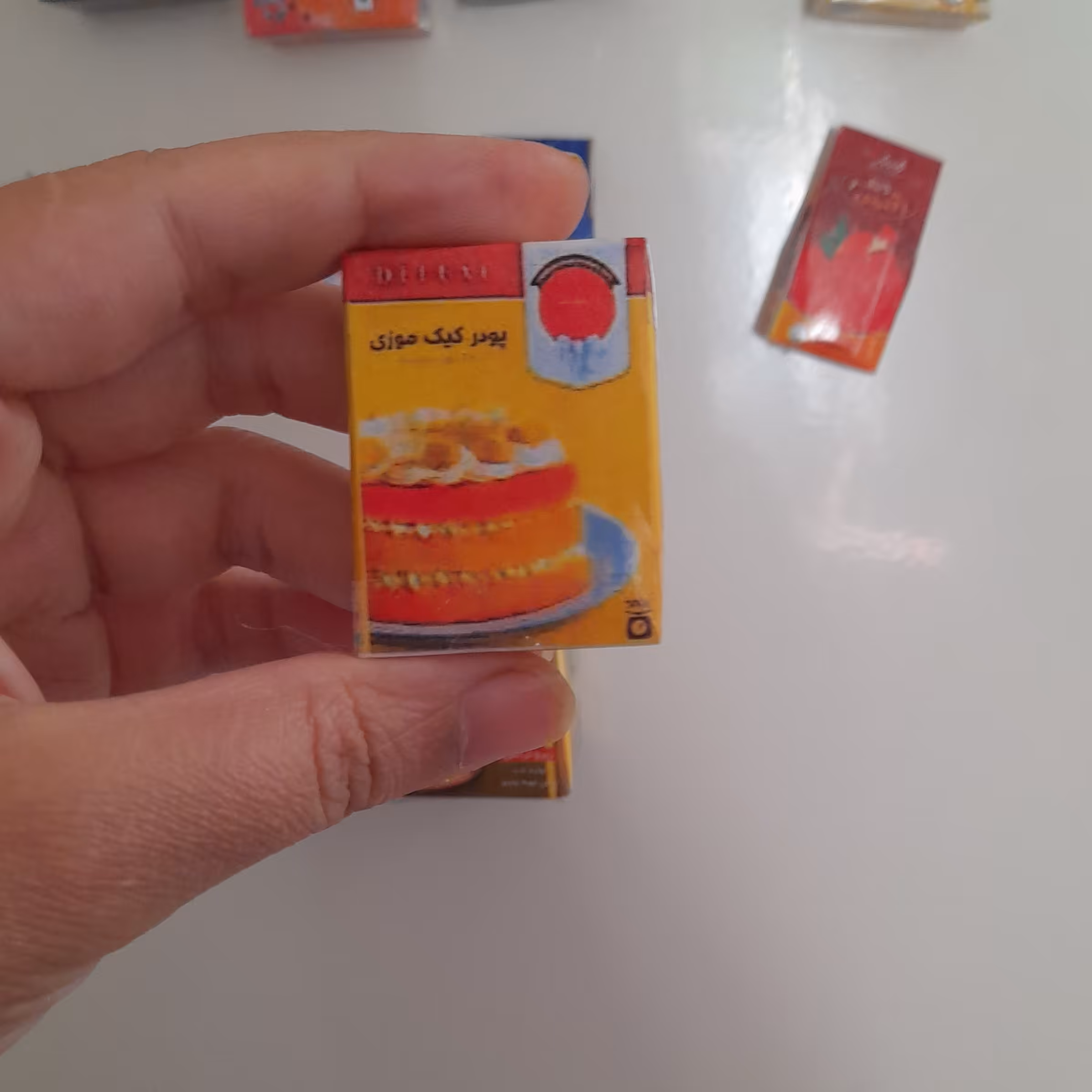 مگنت مینیاتوری پودر کیک