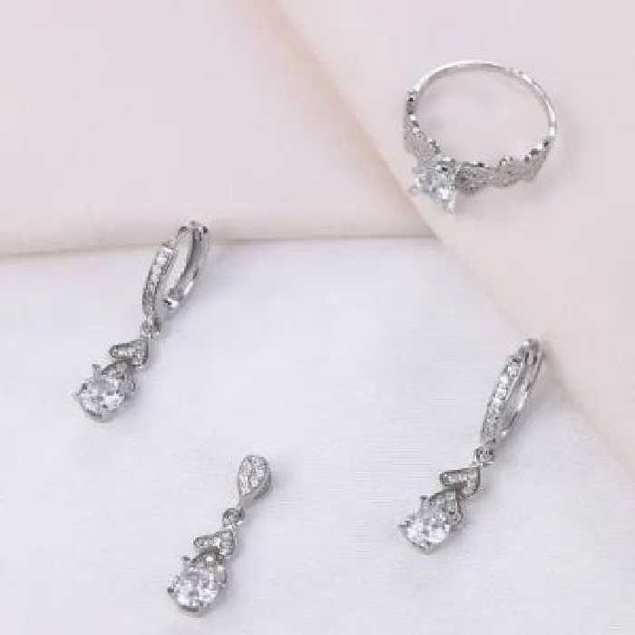 نیم ست نقره طرح سولیتر قلبی روکش طلا سفید کد 16168