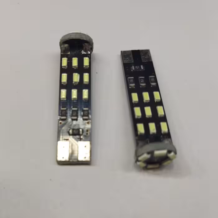 لامپ smdخودرو(چراغ شب) پرنور رنگ آیس بلو با دوام بسته دوعددی