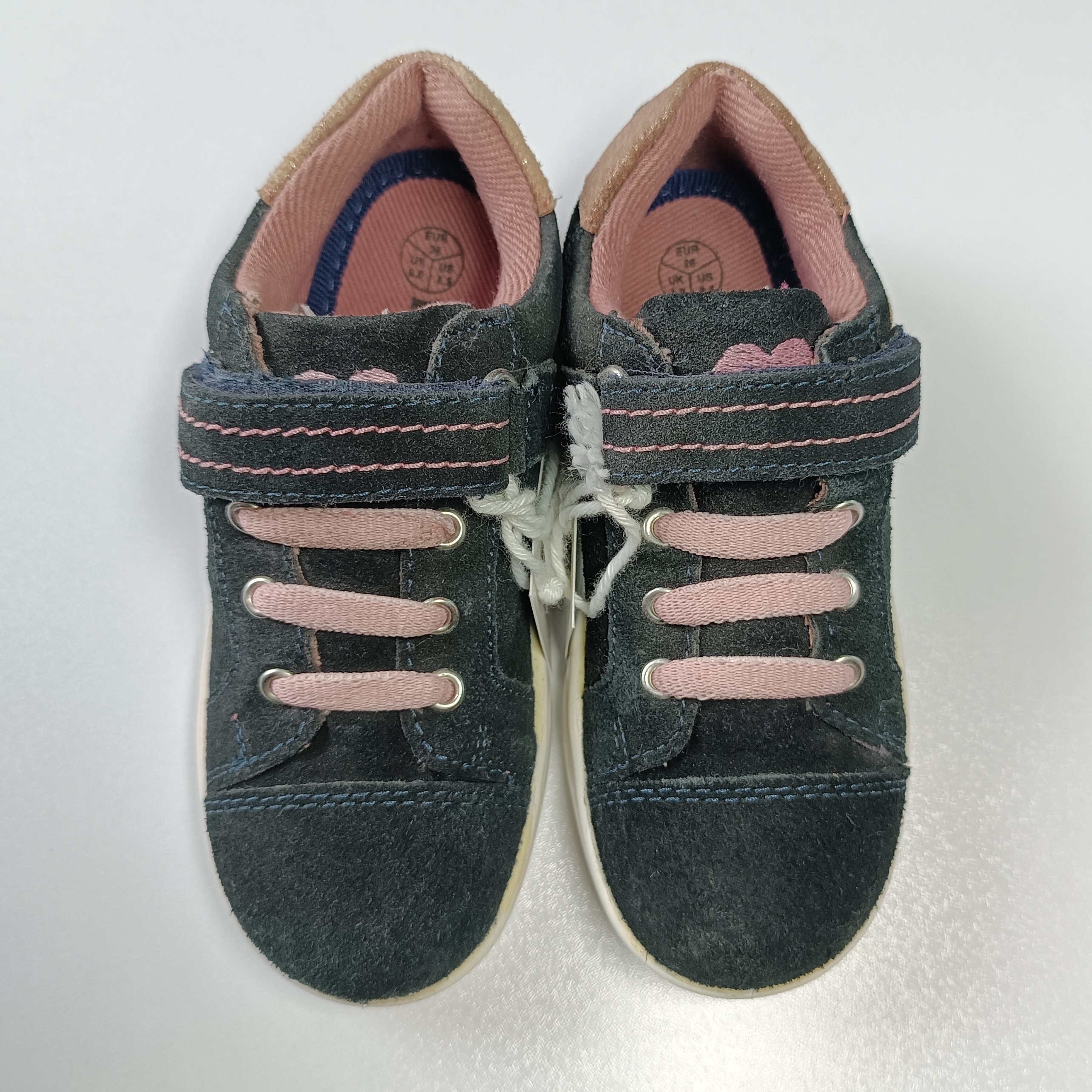 کفش راحتی دخترانه لوپیلو طرح قلب Lupilu  آلمان چسبی مناسب پیاده روی