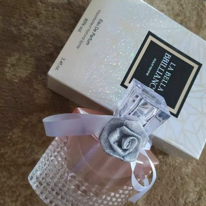 ادکلن زنانه خوشبو