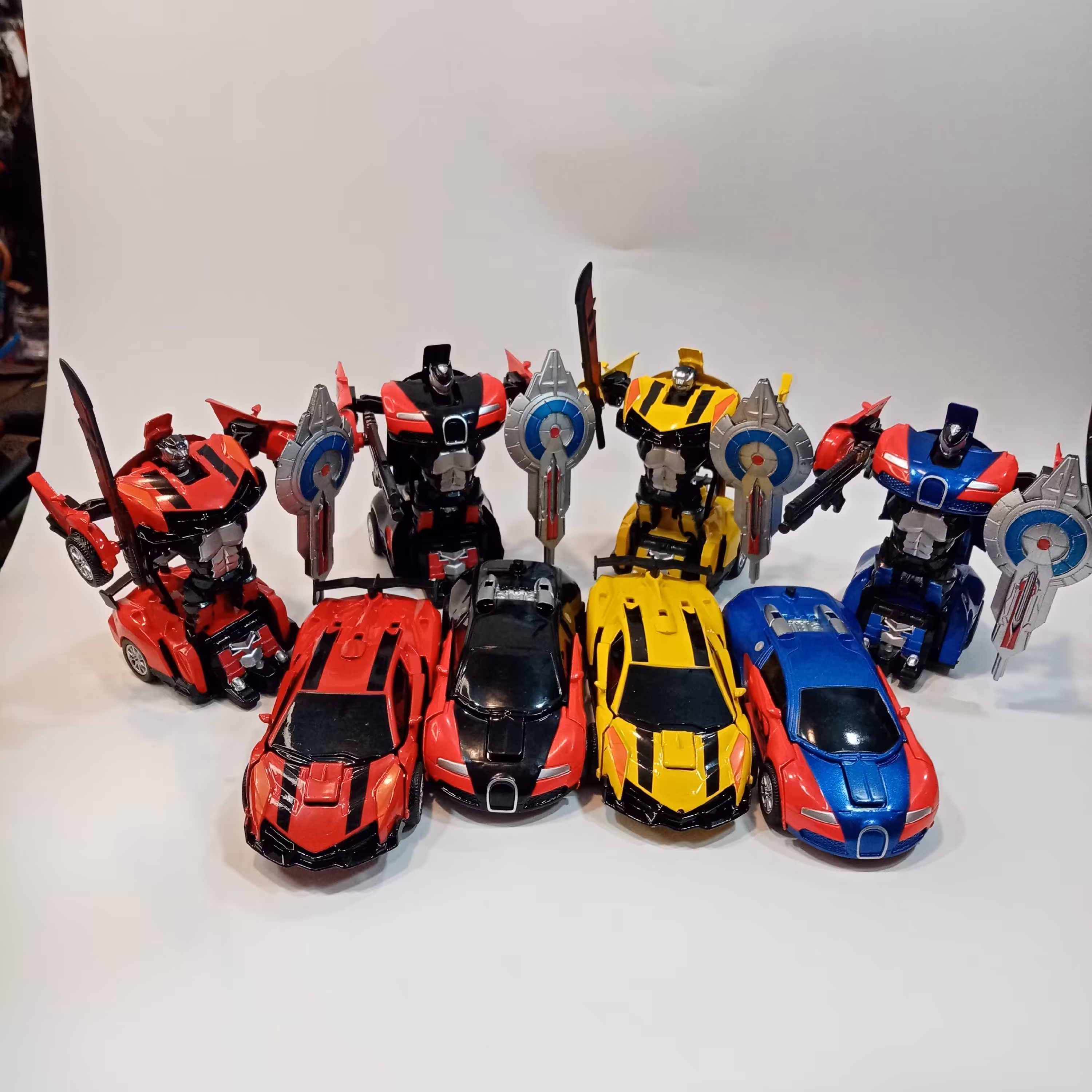 ماشین فلزی تبدیل شونده به ربات 