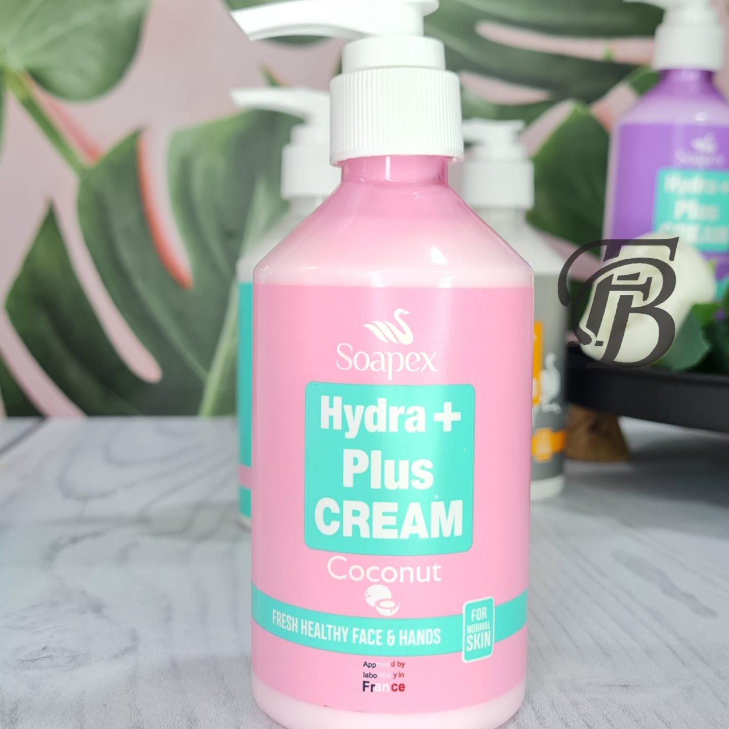 کرم مرطوب کننده و آبرسان 