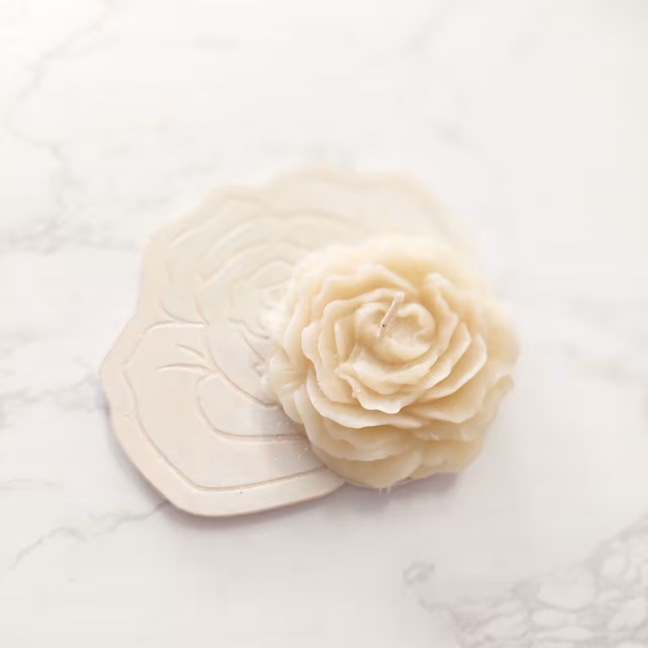 شمع و استند گل آلاله