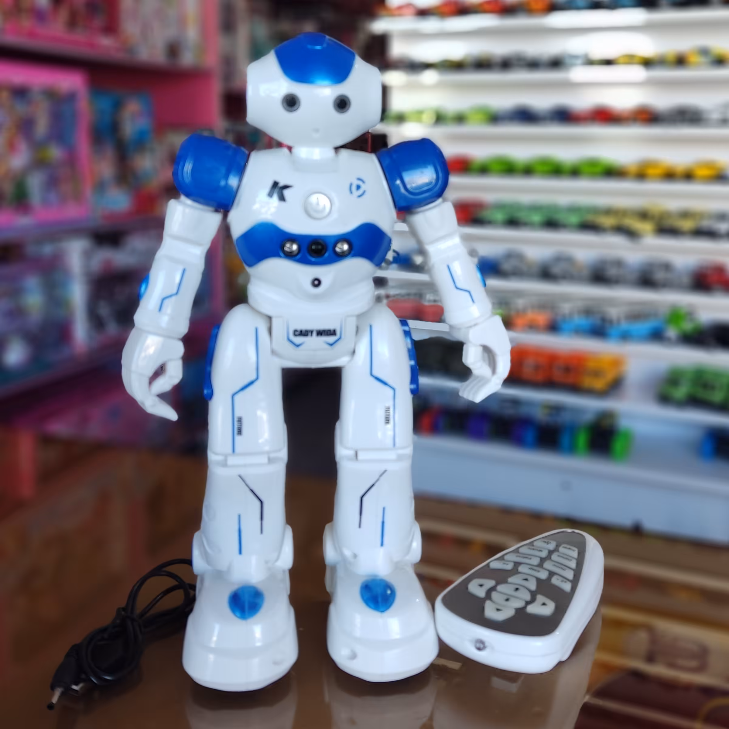 ربات کنترلی شارژی اسباب بازی