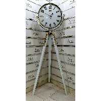 ساعت ایستاده آویسا کد 4 پسکرایه