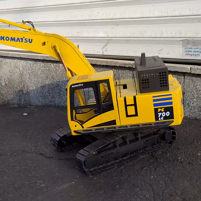 ماکت 1به14 بیل میکانیکی کوماتسو 700
