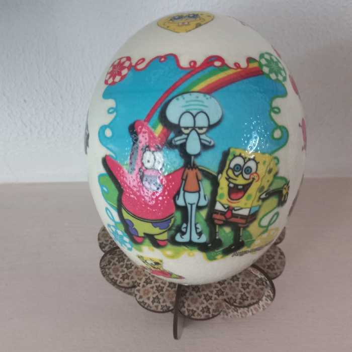 پوکه تخم شتر مرغ طبیعی با طراحی کودکانه  به همراه پایه طرح خاتم