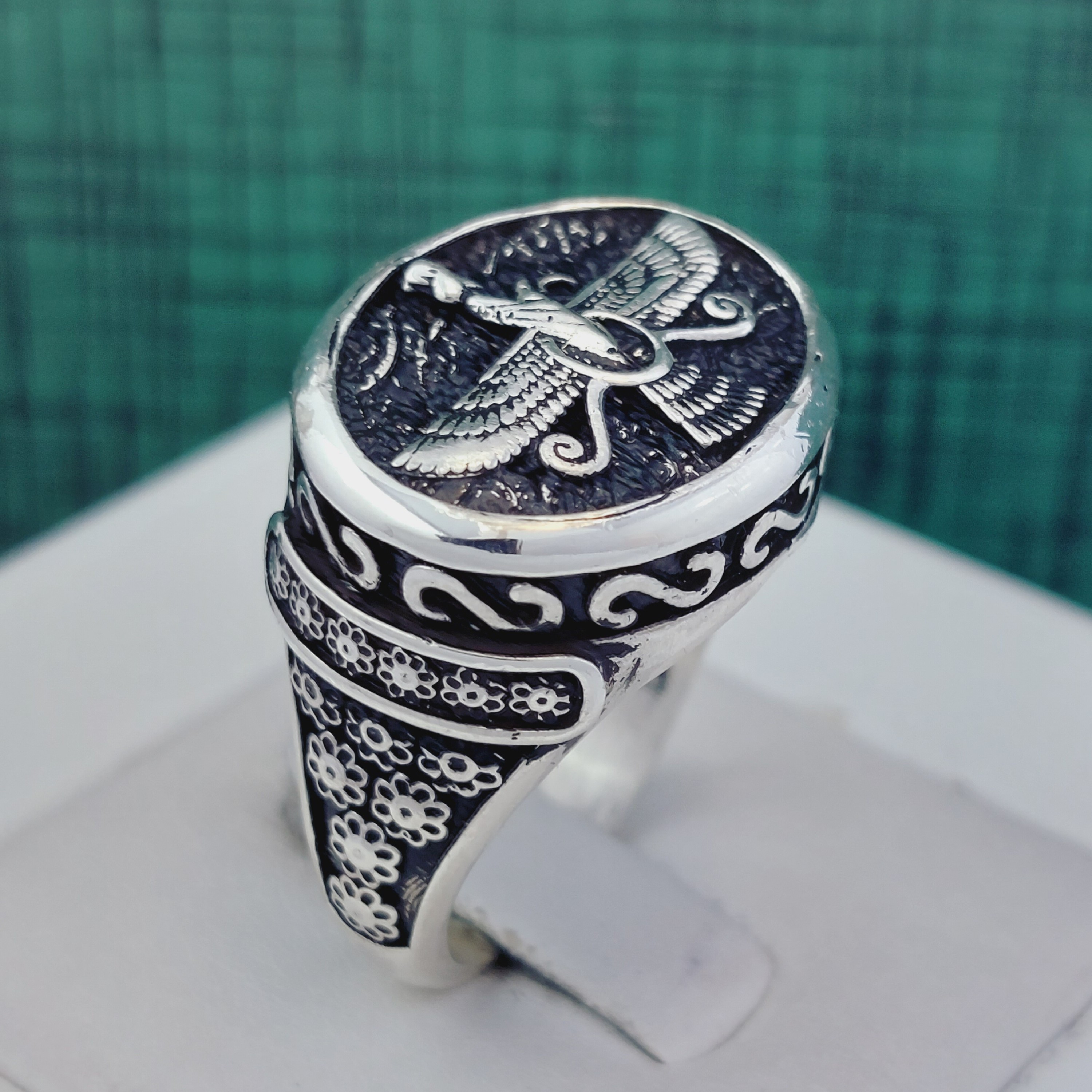 انگشتر نقره مردانه طرح فروهر