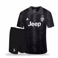 پیراهن و شورت طرح گل یوونتوس 2024/2025