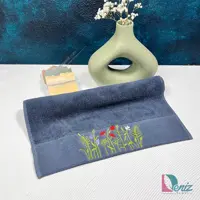 حوله دستی گلدوزی ایزابل رنگ فیلی