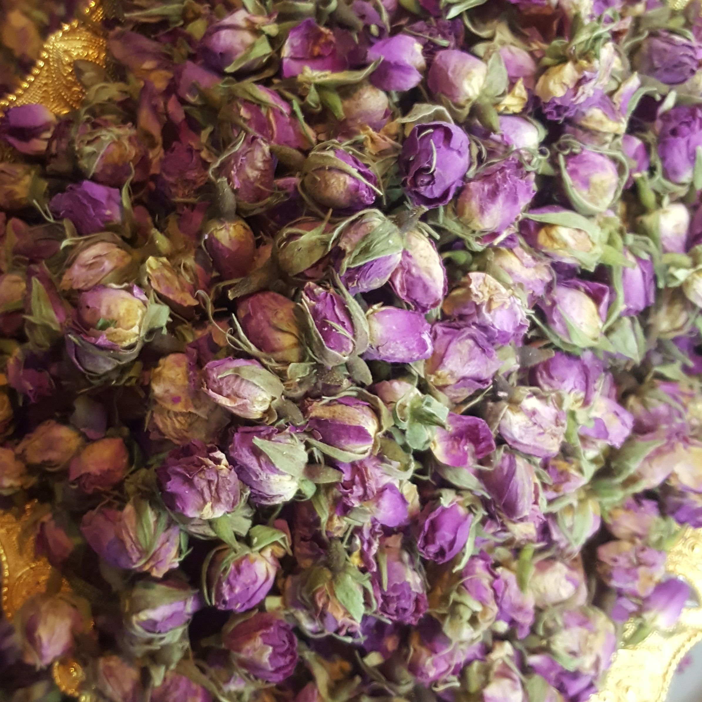 غنچه گل محمدی تازه و درجه یک(500گرم)