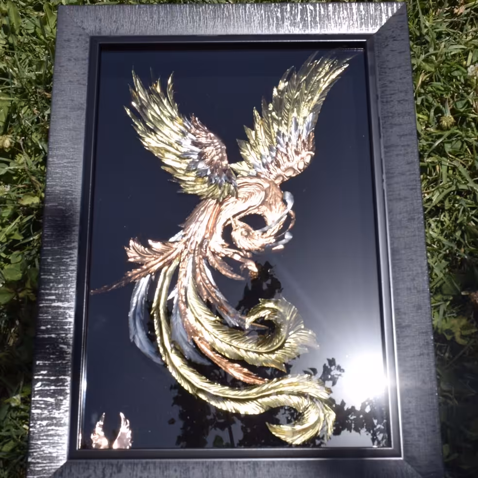 تابلو مسی 
طرح ققنوس
جنس مس برنج و استیل
ابعاد A3