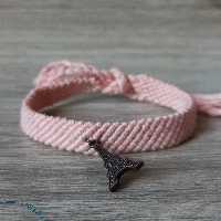 دستبند دوستی طرح مکس با آویز برج ایفل