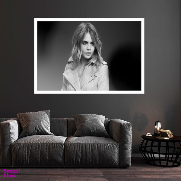 تابلو بکلیت طرح خواننده و مدل کارا دلوین مدل قاب شاسی W-s10028