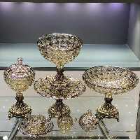 سرویس کریستال پذیرایی12نفره اکومارین شامپاینی شفاف لیزری با پایه های رنگ ثابت 