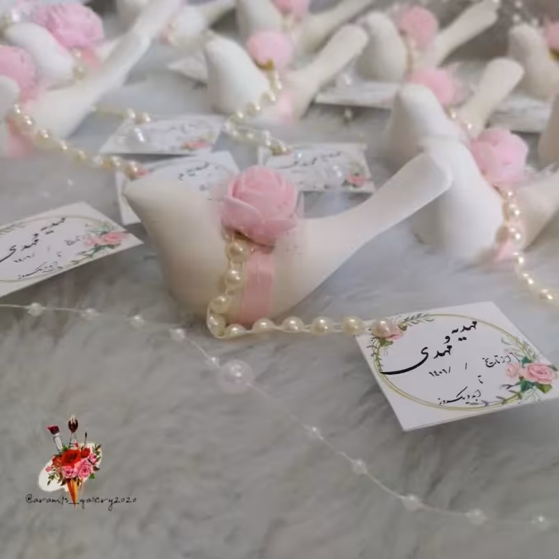 گیفت نامزدی مدل مرغ آمین 