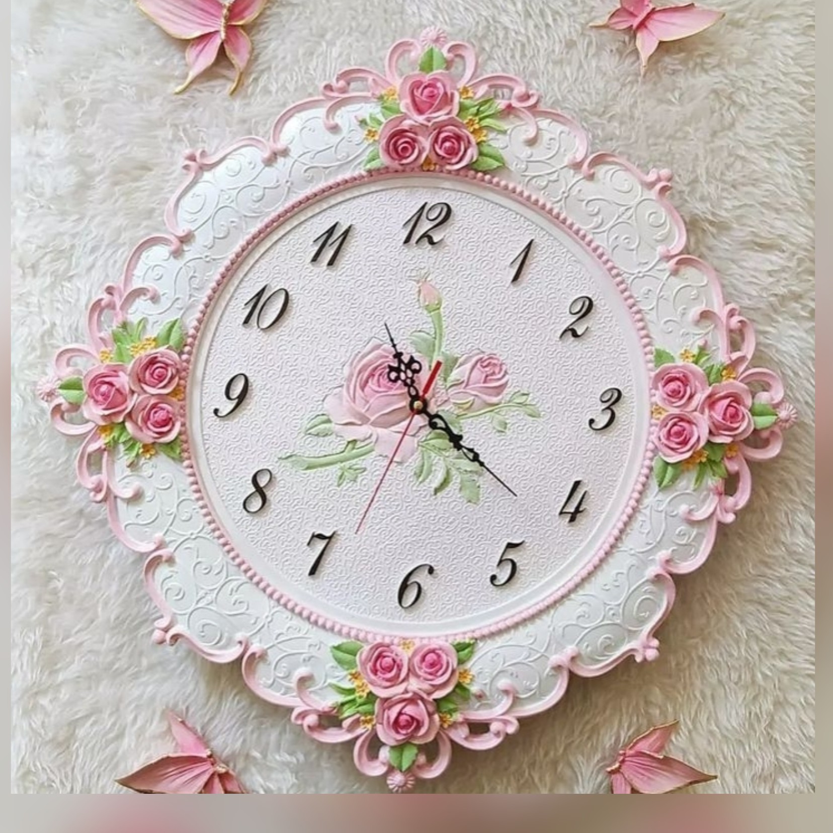 ساعت دیواری خاص 