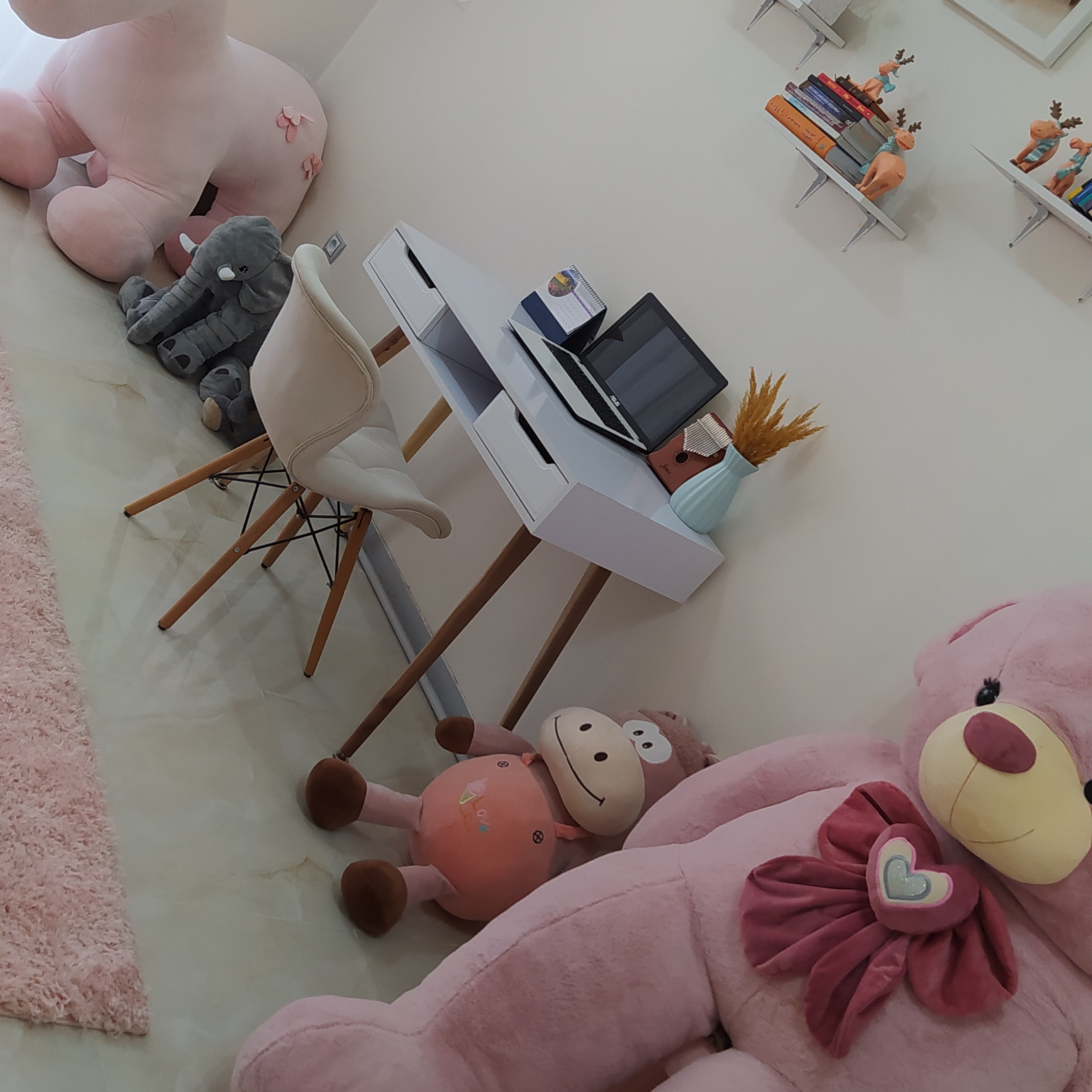 میز تحریر دوکشو وسط باکس