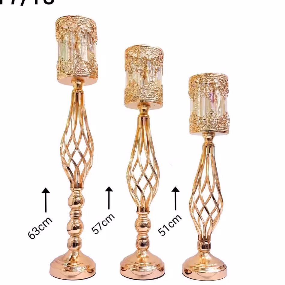 شمعدان سه تیکه تاجدار طلایی ورداتی 