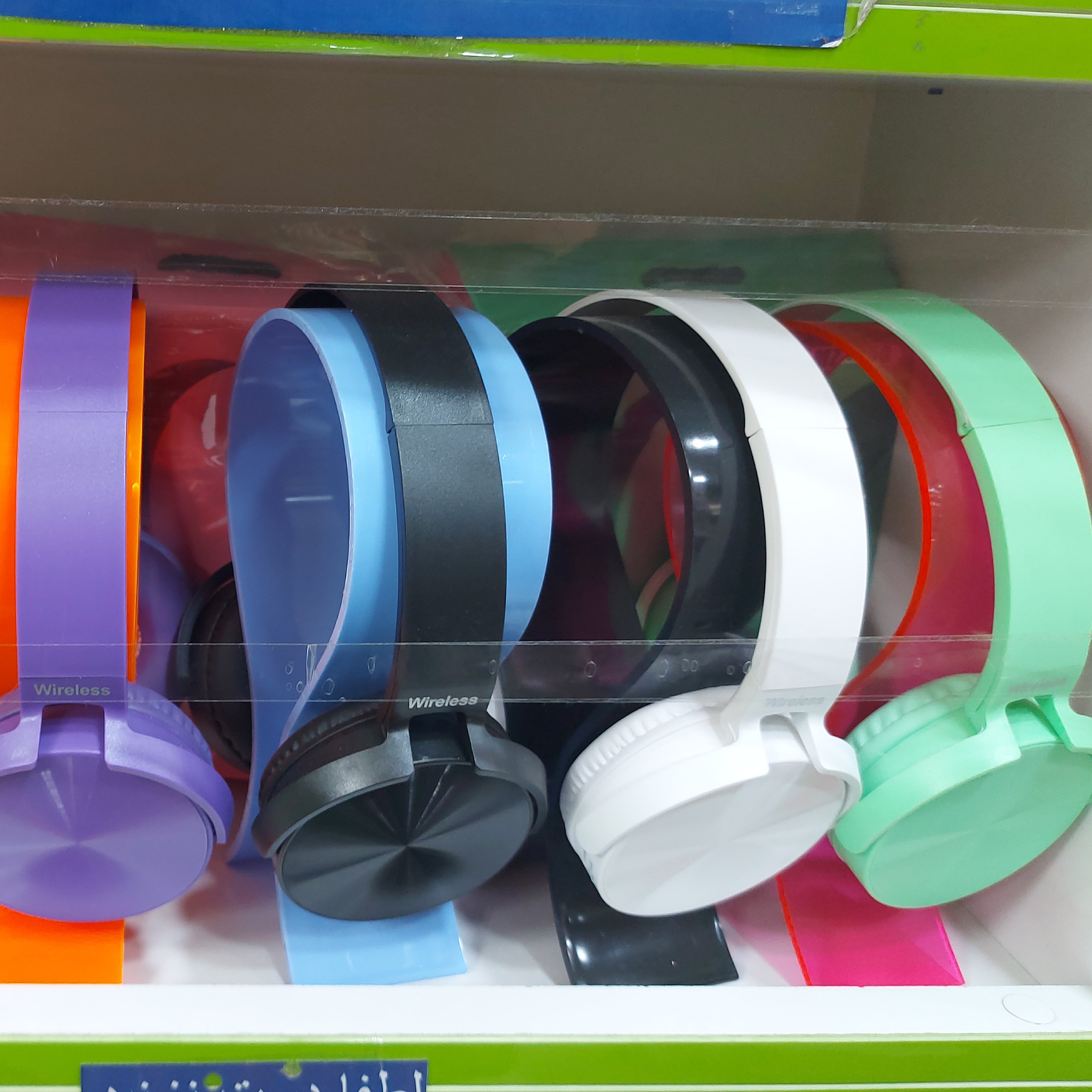 هدفون فانتزی.بلوتوثی.رنگ پاستیلی.کیفیتصدا عالی     