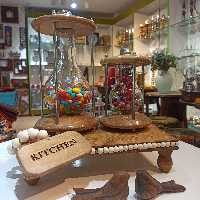 بانکه چوبی وشیشه ای کد2