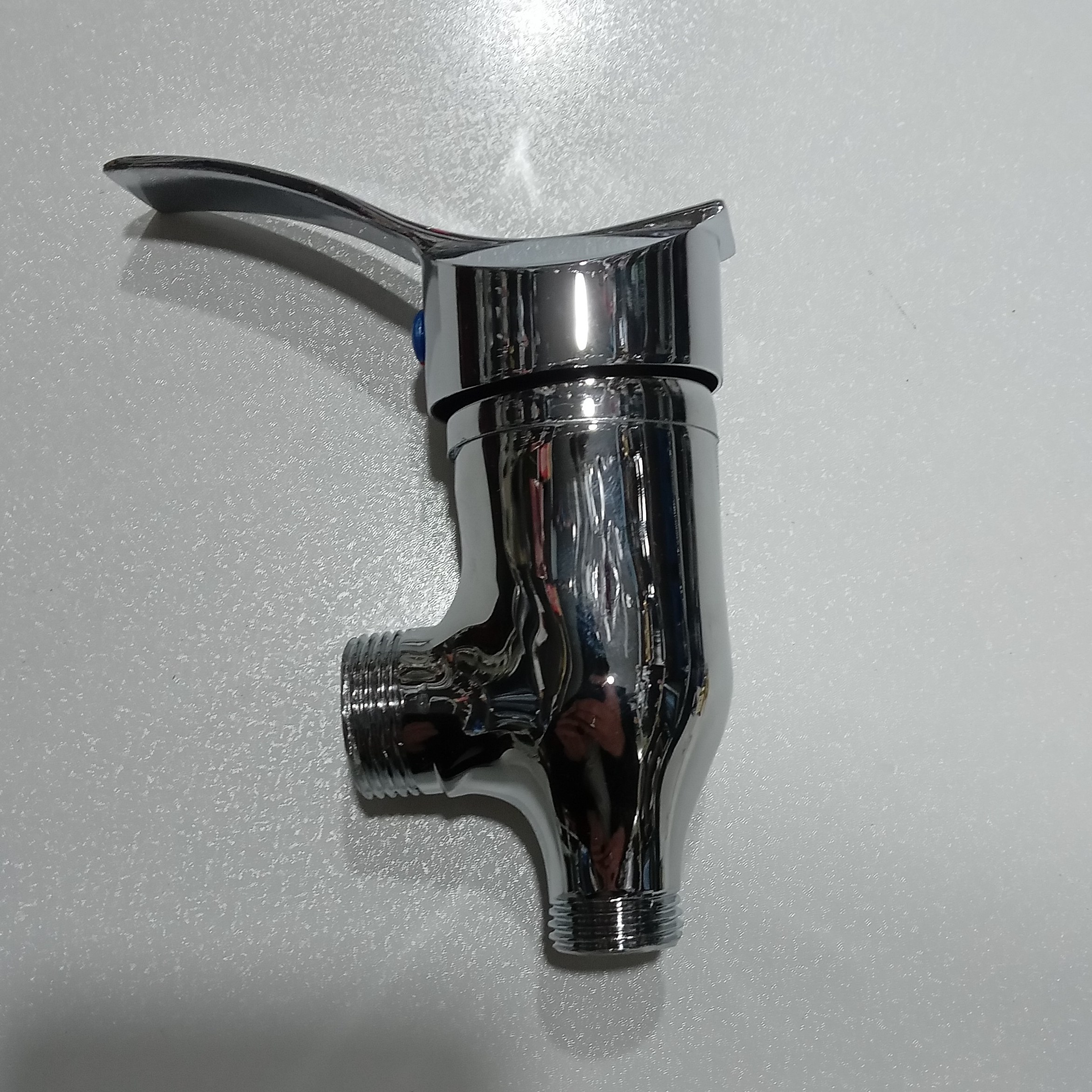 شیرآلات روشویی مدل قو دیواری - کروم (استاندارد) فقط سرد