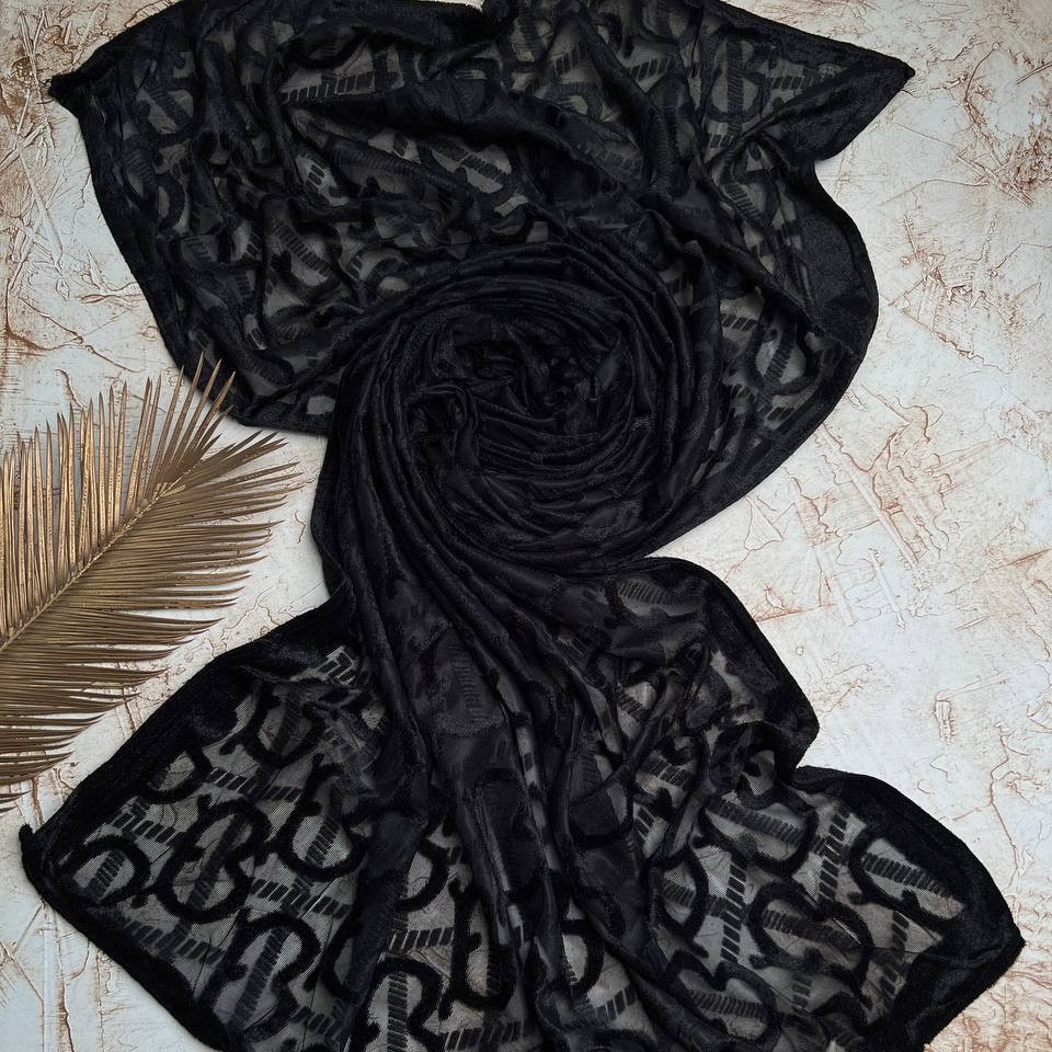 شال مخمل جت بلک

کاملا مشکیه

کیفیت عالی

سایز استاندارد
