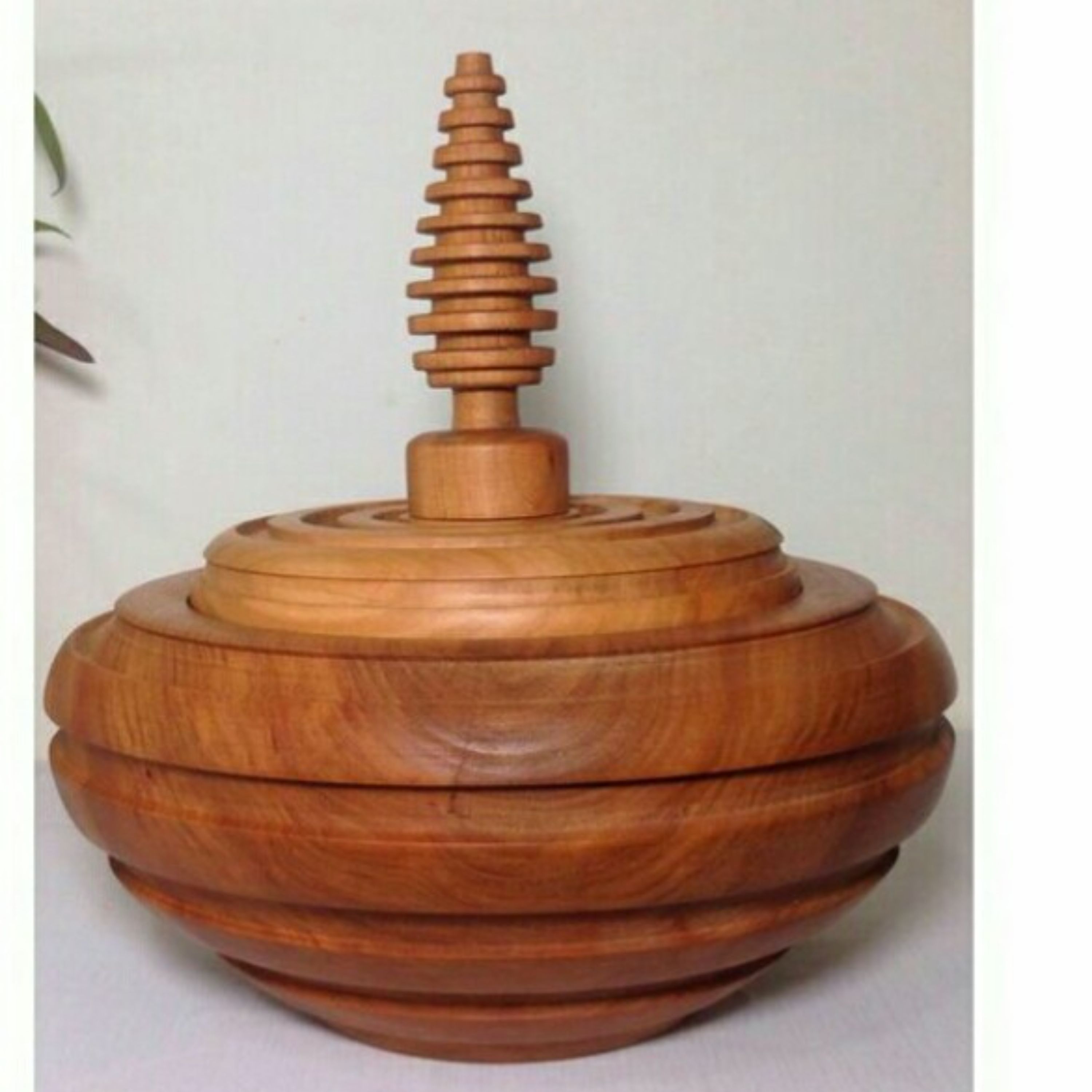 شکلات خوری چوبی