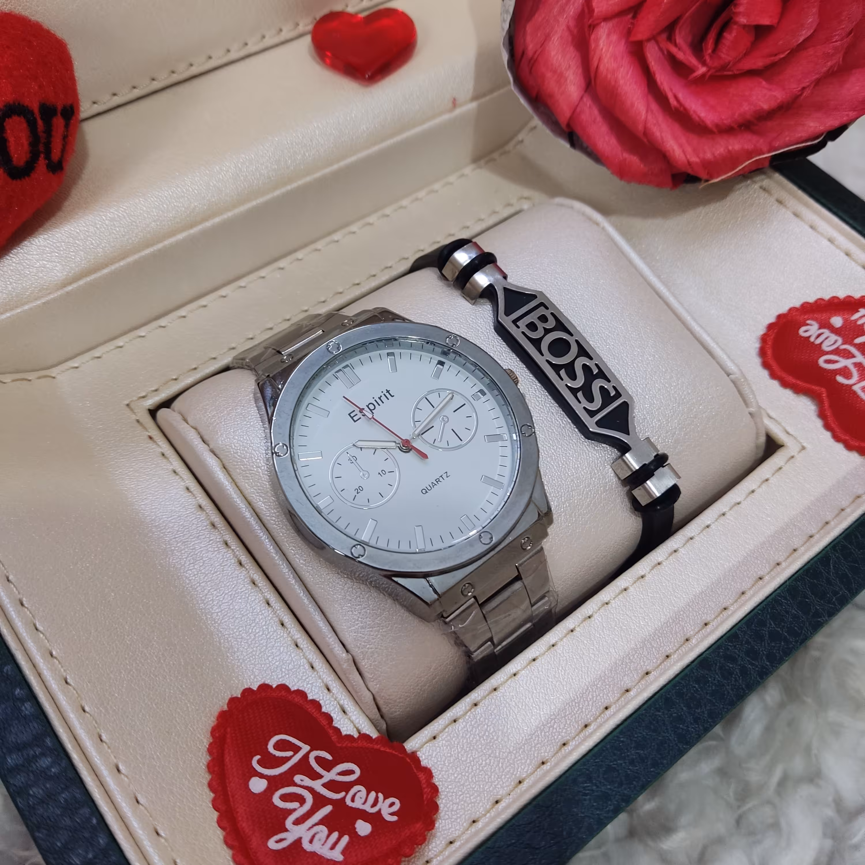 ساعت مردانه فلزی همراه دستبند 