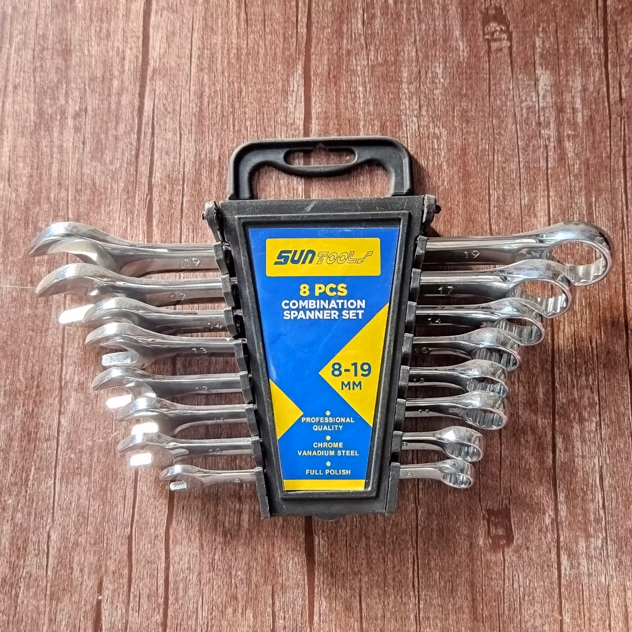 دسته آچار  8 عددی سان تولز رنگ نقره ای و ن 660 گرم طول 17 سانتی متر 