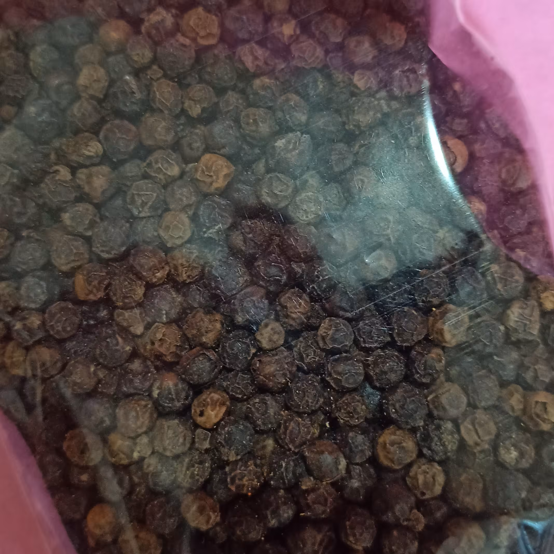 فلفل سیاه درشت