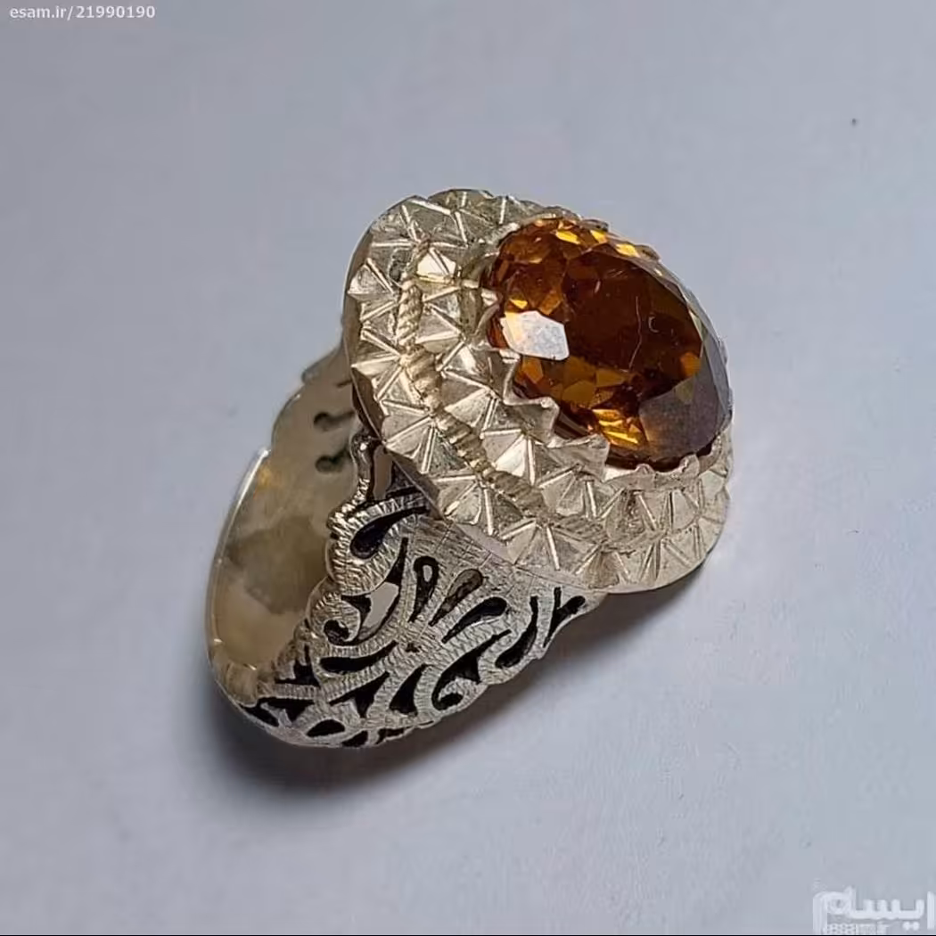انگشترشاهکار وسنگین یاقوت اکساندریت دستساز بارکاب فوق العاده جوندار ومحکم 