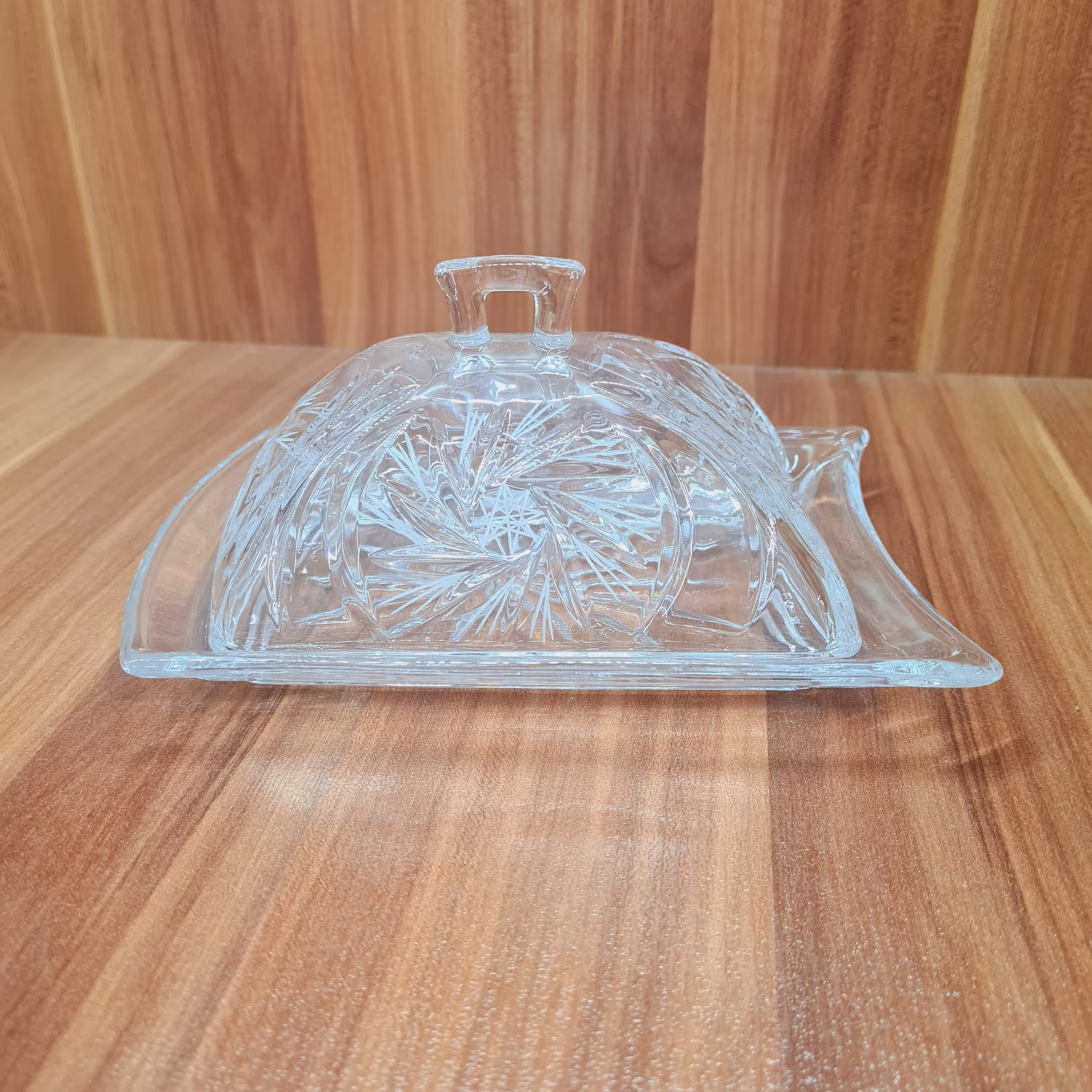 کره خوری خورشیدی کریستال خارجی جای کره و پنیر کره خوری