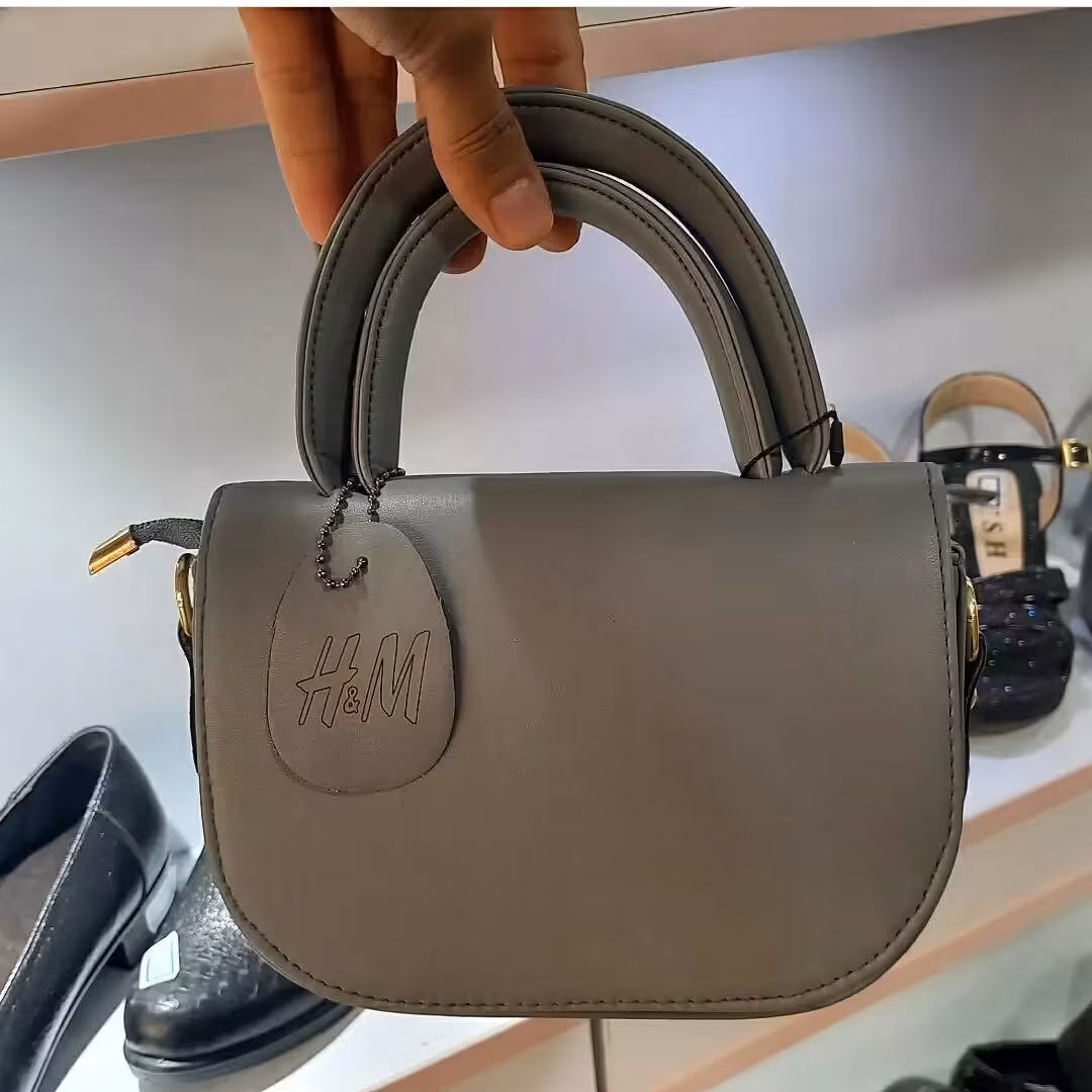 کیف دخترانه پاسپورتی