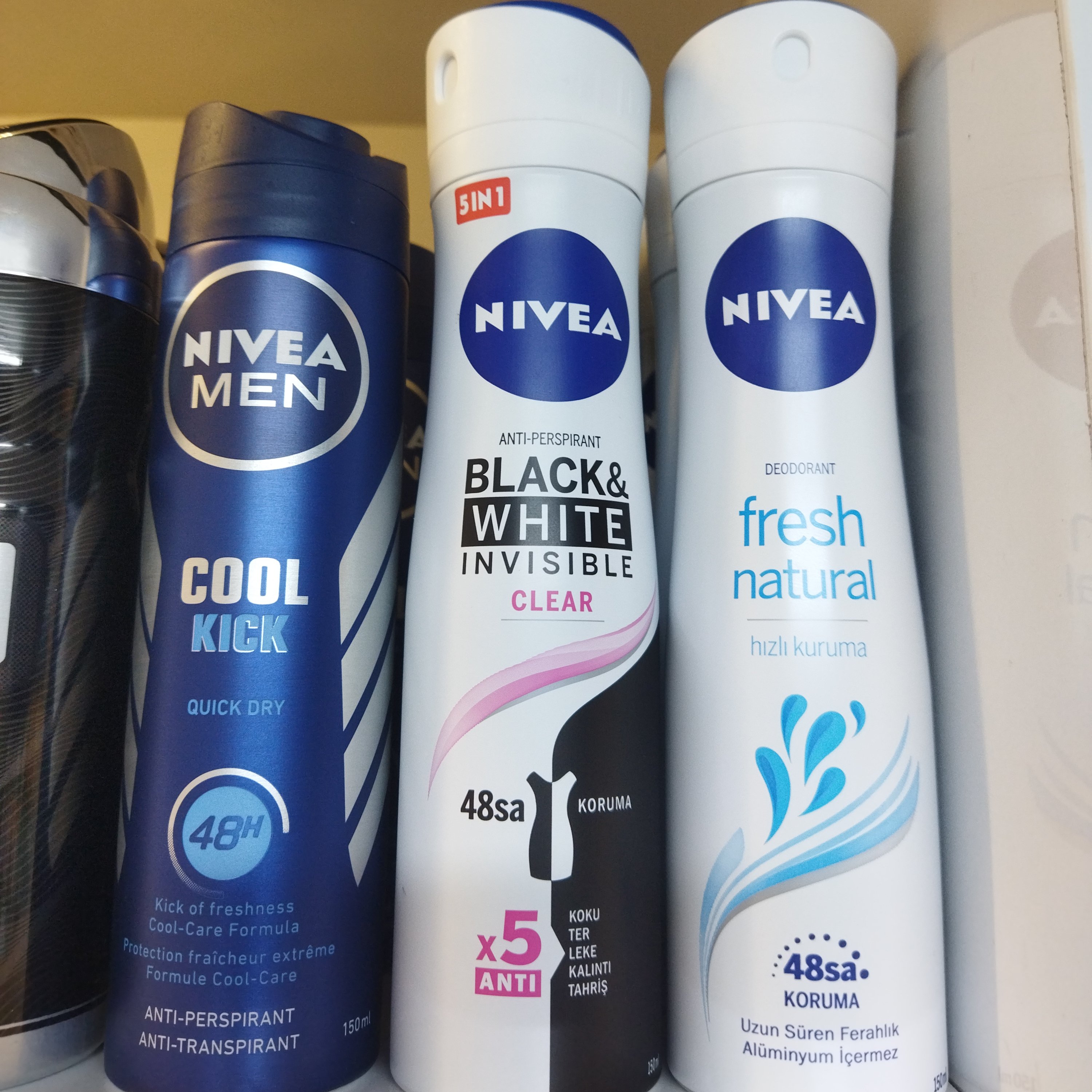 اسپری ضد تعریق نیوآ