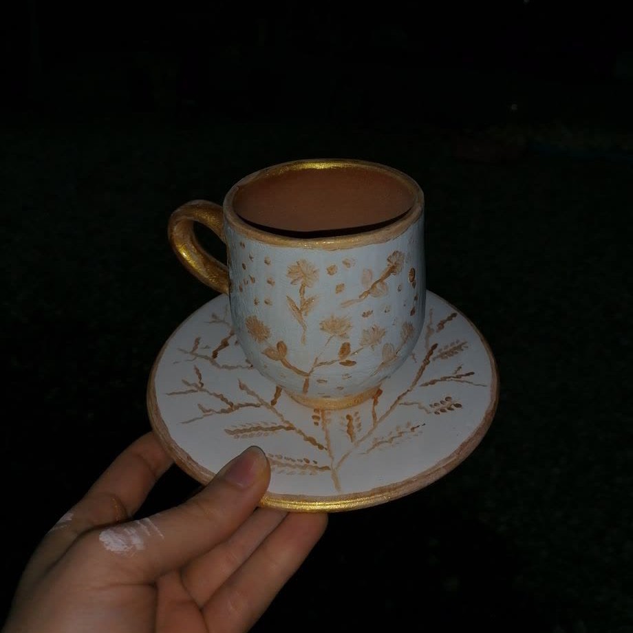 ست ماگ سفالی طرح سفید طلایی