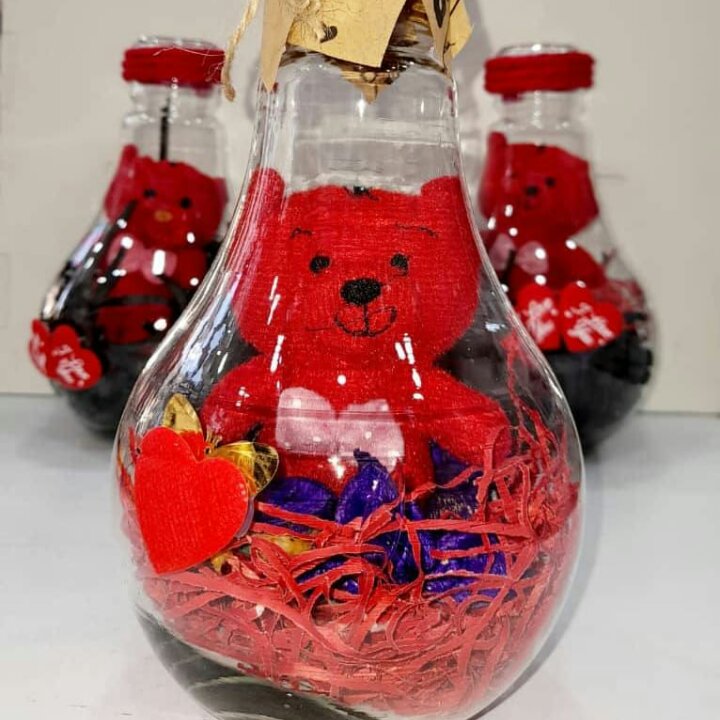 بطری کادویی طرح عشق مدل لامپی