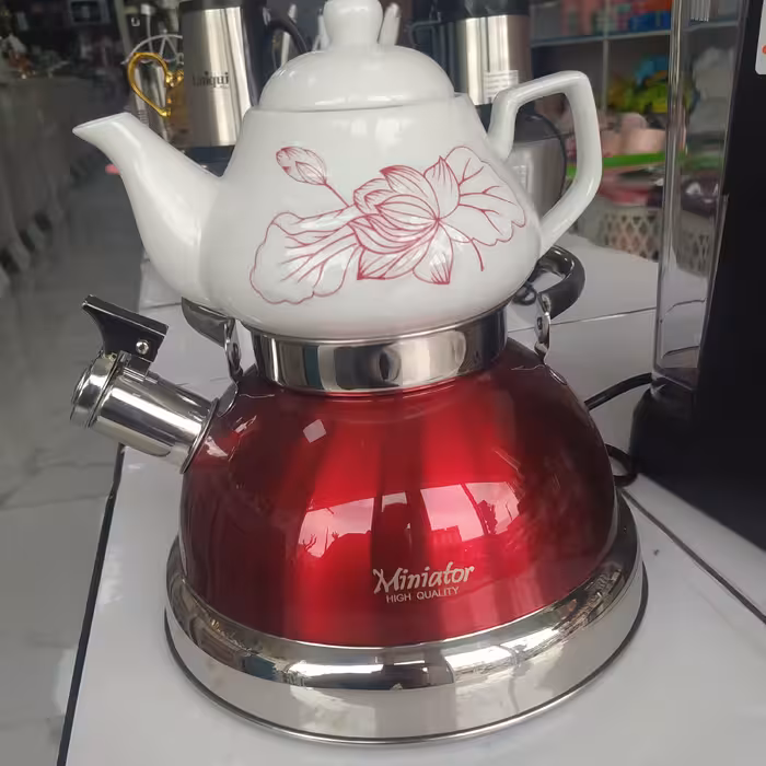 ست کتری قوری سوتی استیل هوم لوکس موجود در رنگ بندی مختلف(درجه یک)