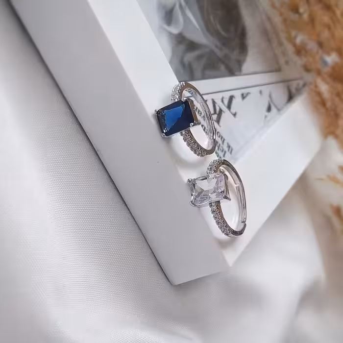 انگشتر جواهری نگیندار.کد 110125170.جنس خارجی.رنگ ثابت .مناسب تمام سایزها