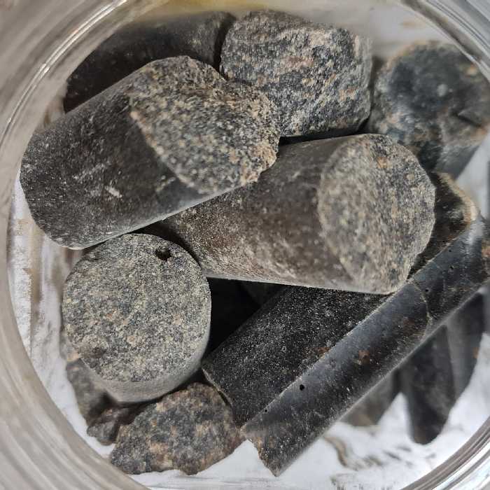 سقمونیا ( صقمونیا ) (صغمونیا) (سغمونیا) 1 کیلویی (پس کرایه)