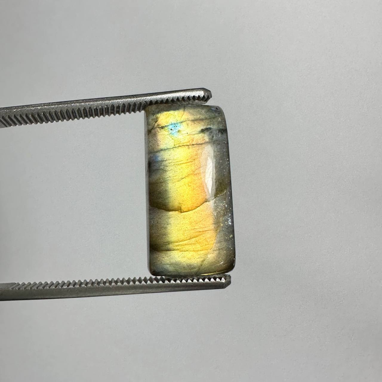 نگین لابرادوریت طبیعی ماداگاسکار مستطیلی 235174