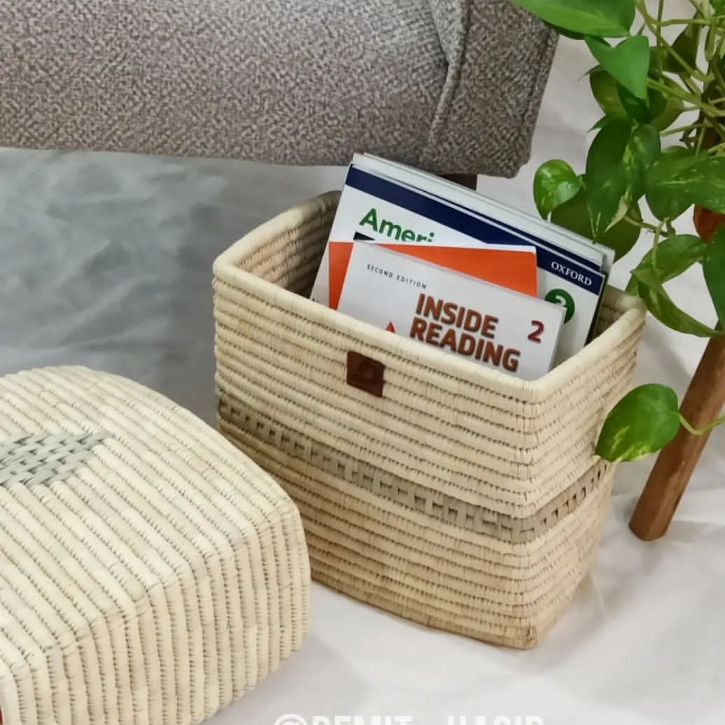 جای کتاب و مجله حصیری