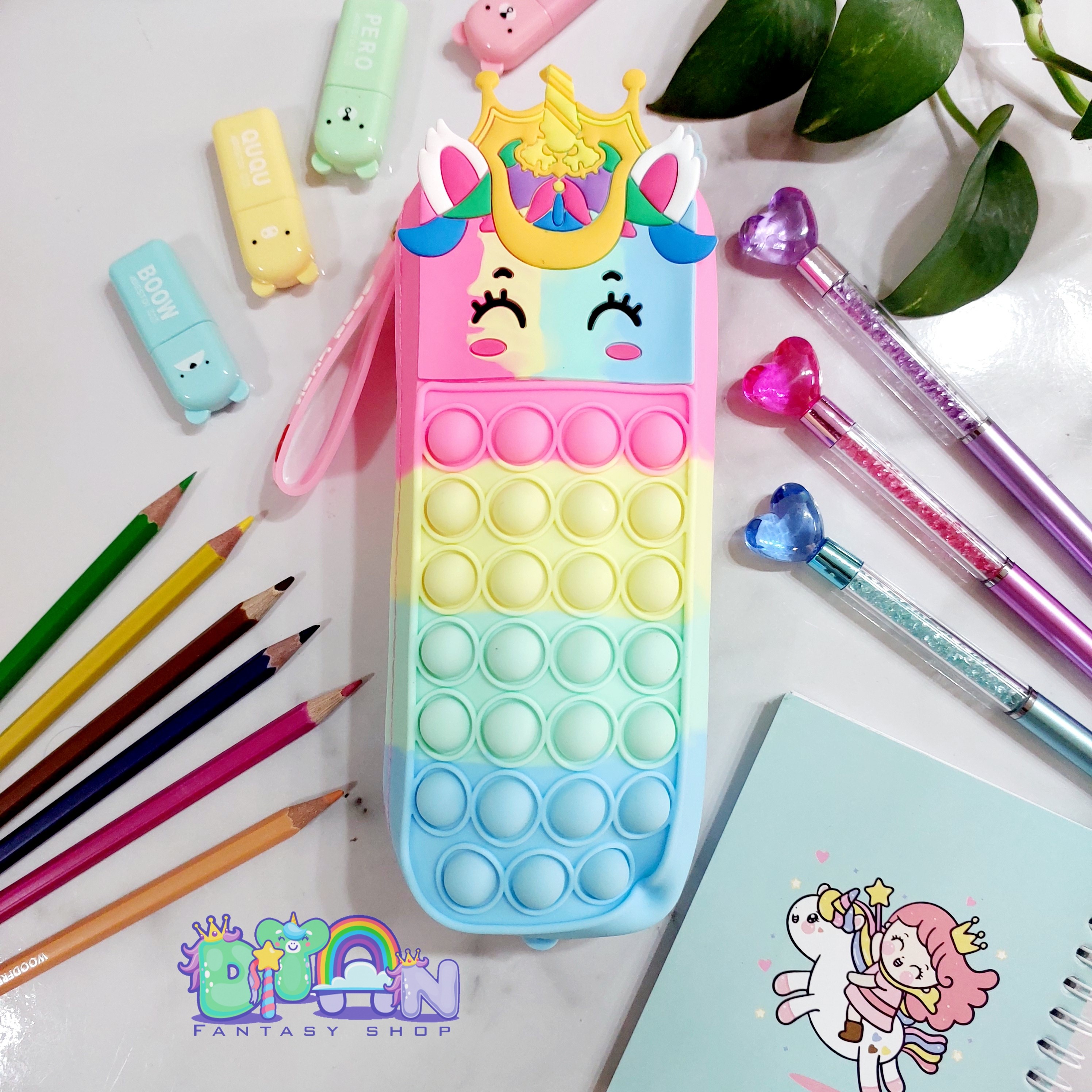 جامدادی سیلیکونی پاپیتی فانتزی طرح تکشاخ آبرنگی 11