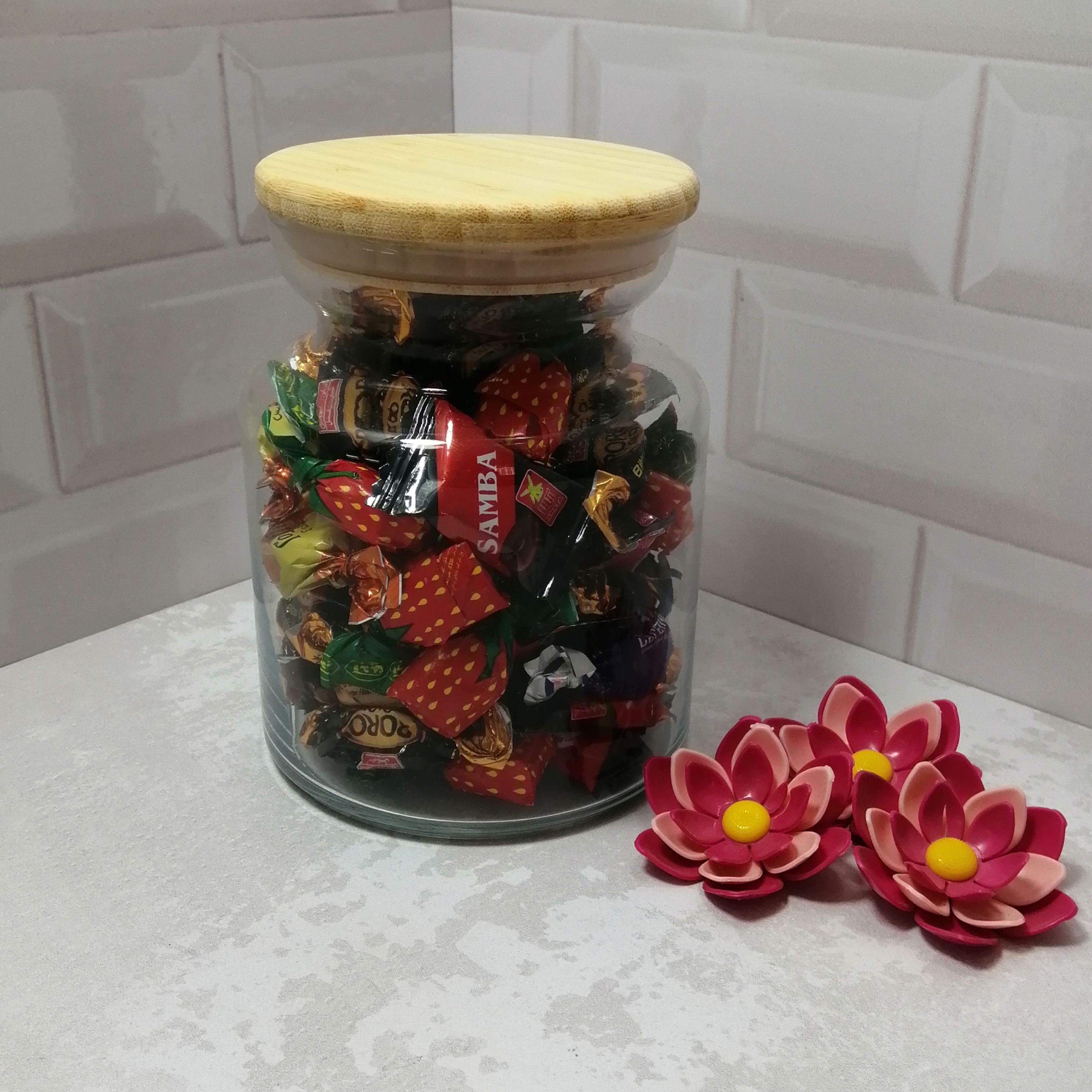 بانکه بلور درب بامبو سایز کوچک تهیه شده از بهترین مواداولیه ظرف حبوبات تنقلات 