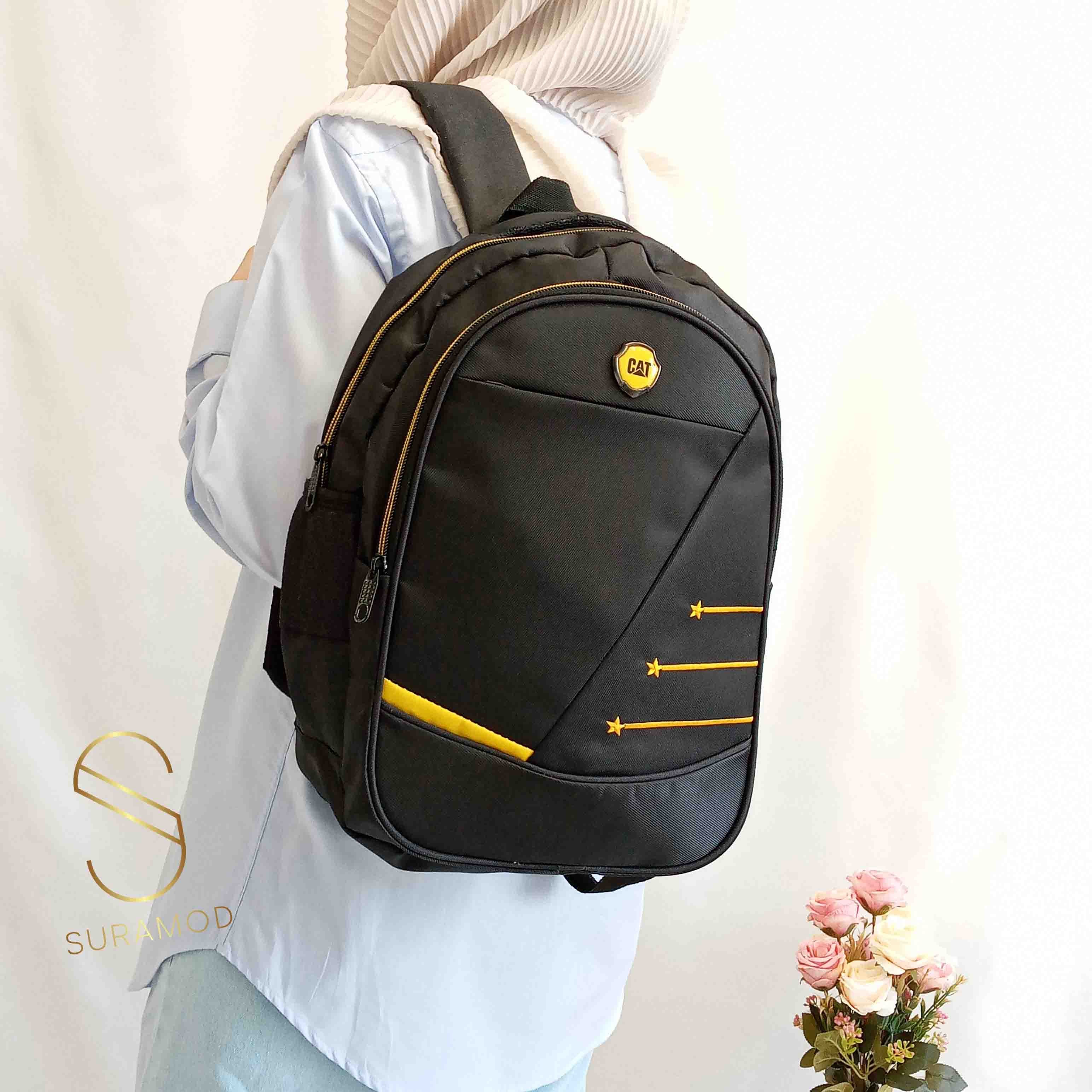 کوله پشتی مشکی ستاره دار طرح کاترپیلار  مناسب برای زنانه و مردانه