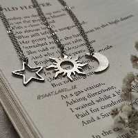 گردنبند ست سه نفره( ماه و خورشید و ستاره ) هرسه باهم فقط159 استیل و رنگثابتند