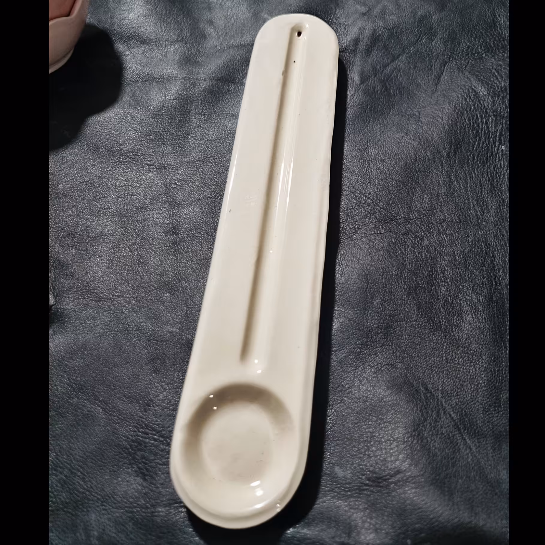 جای نگهدارنده عود طرح مینیمال سام سفال